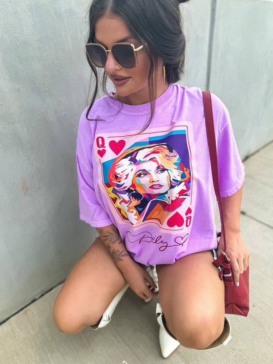 Queen Dolly Graphic Tee