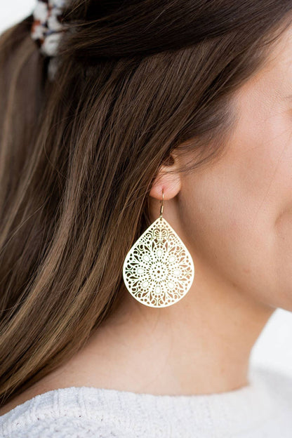 Camilla Pendant Earrings - Gold