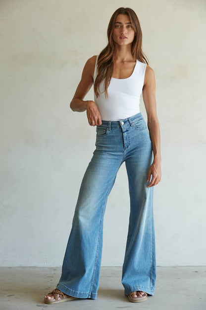 Essential Double Layered Seamless Top