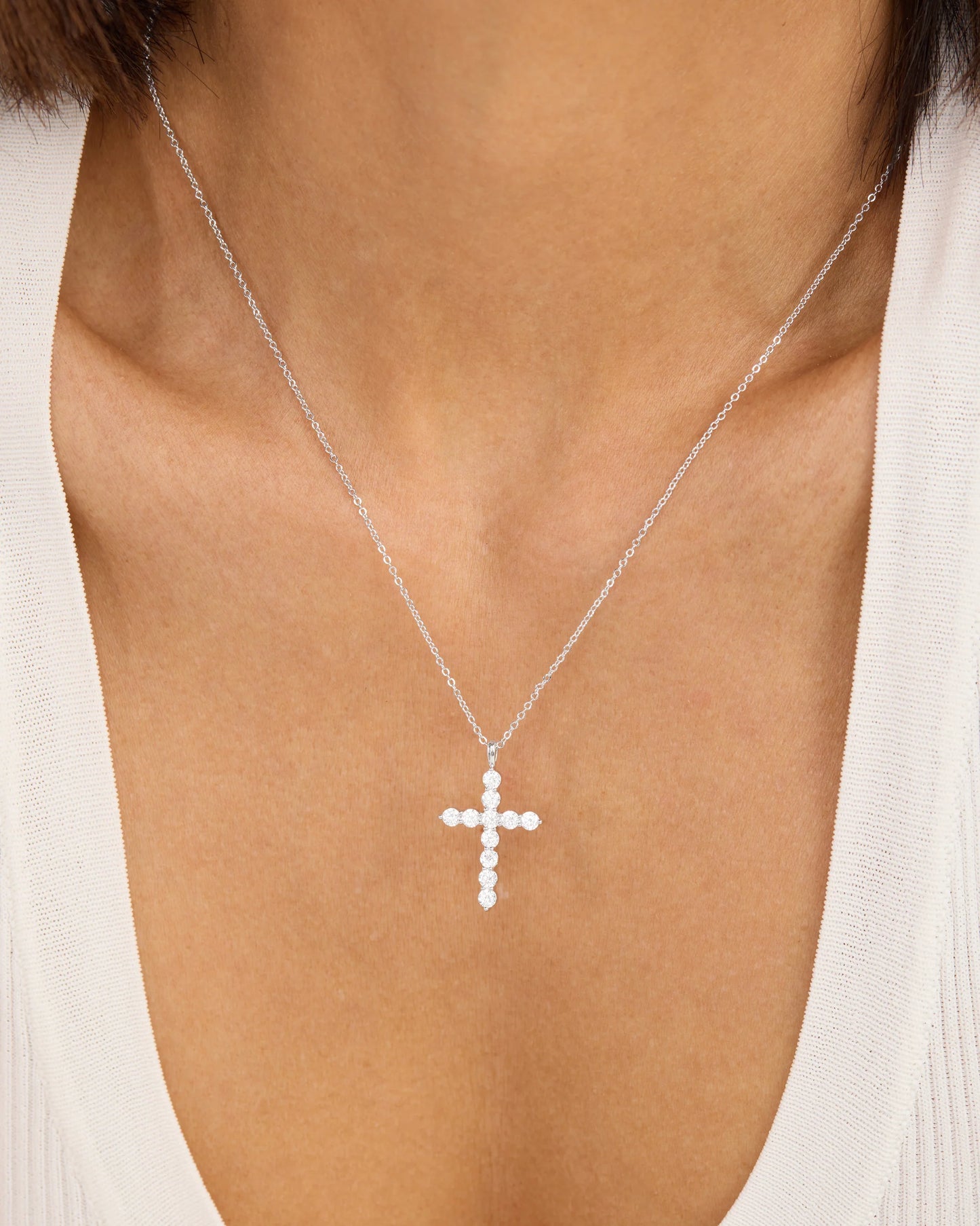 Oh She Fancy Small Cross Pendant