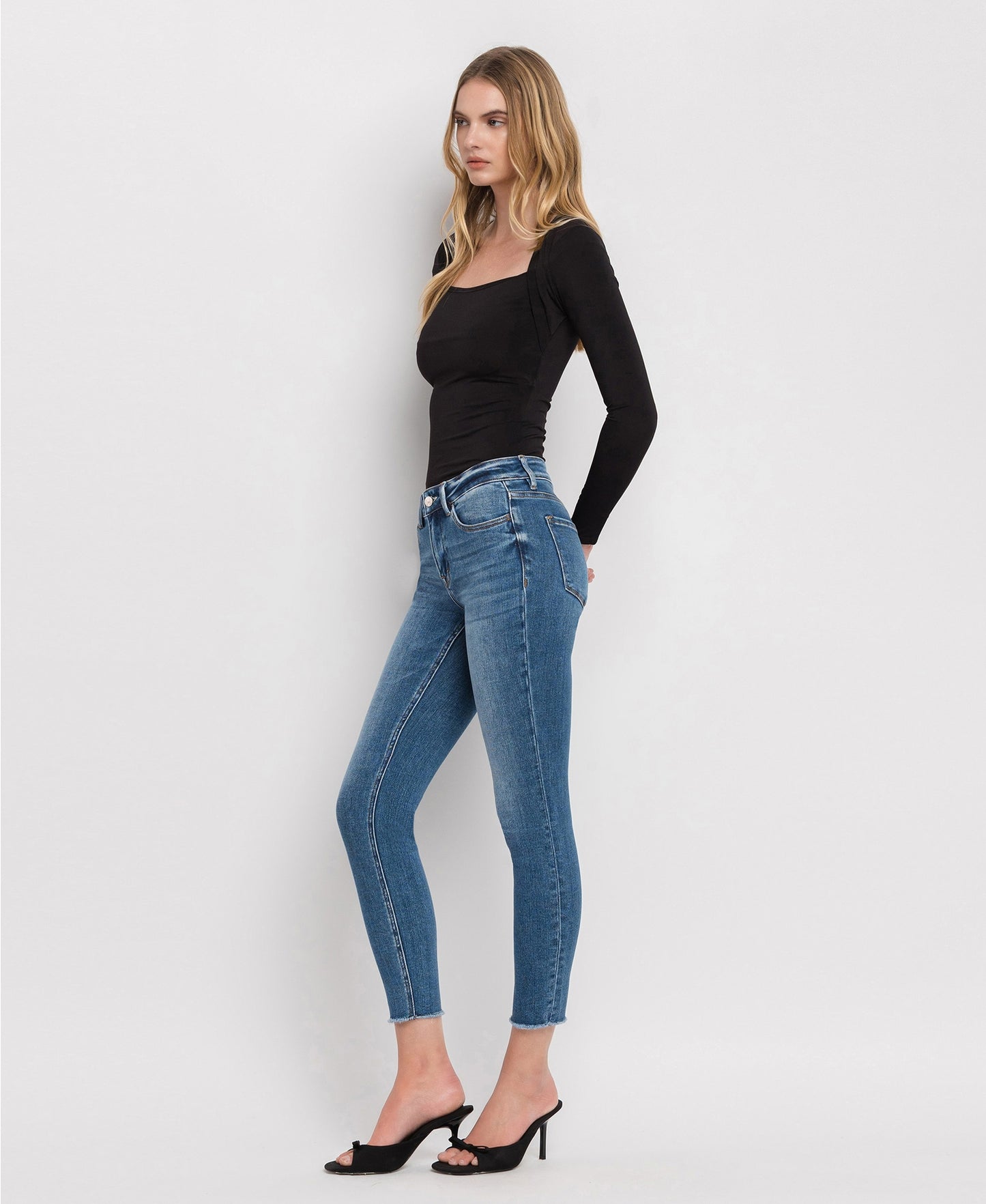 Vervet | Amber Mid Rise Raw Hem Crop Skinny Jeans