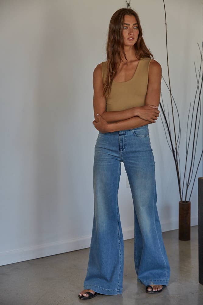 Essential Double Layered Seamless Top
